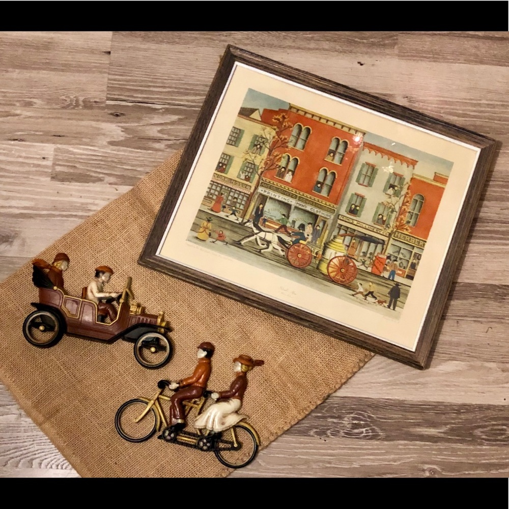 Awesome Vintage Decor Set! Super Find! ✨🚲🏫